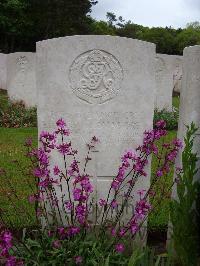 Etaples Military Cemetery - Drew, Edward Thomas