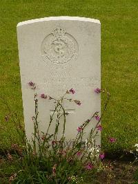 Etaples Military Cemetery - Dunlop, George Harry Melville