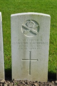 Etaples Military Cemetery - Durbidge, George William