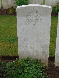Etaples Military Cemetery - Durward, J