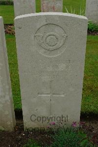 Etaples Military Cemetery - Eastwood, George