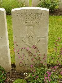 Etaples Military Cemetery - Eddington, George