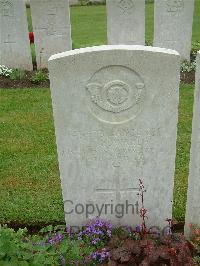 Etaples Military Cemetery - Edwards, J