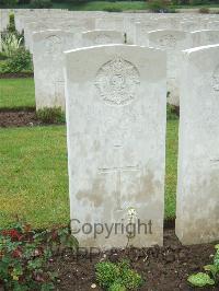 Etaples Military Cemetery - Ellens, Albert