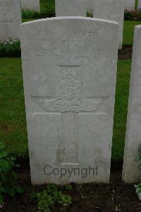 Etaples Military Cemetery - Ellison, John Thomas