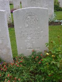 Etaples Military Cemetery - Embling, A