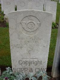 Etaples Military Cemetery - Emery, A E