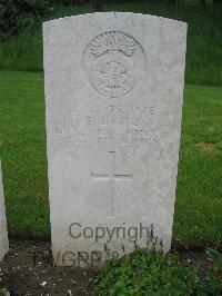 Etaples Military Cemetery - Evans, Frank
