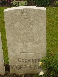 Etaples Military Cemetery - Evans, Frederick John