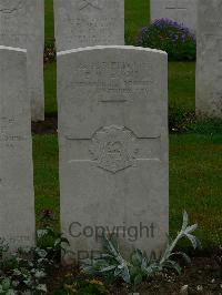Etaples Military Cemetery - Evans, P W