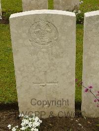 Etaples Military Cemetery - Farley, Percy