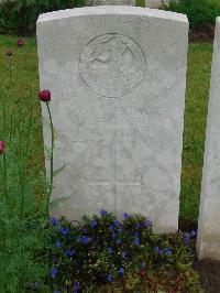 Etaples Military Cemetery - Farmer, Arthur