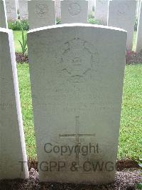 Etaples Military Cemetery - Farrow, Harry