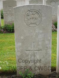 Etaples Military Cemetery - Fenton, Alfred Victor