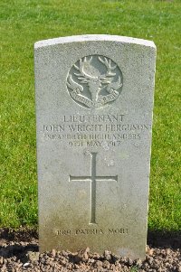 Etaples Military Cemetery - Fergusson, John Wright