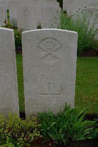 Etaples Military Cemetery - Ferrie, Bernard