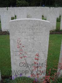 Etaples Military Cemetery - Ferrier, John Hunter