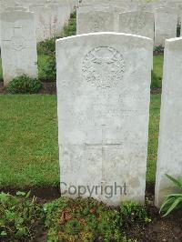 Etaples Military Cemetery - Findlay, J
