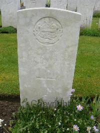 Etaples Military Cemetery - Firth, Harry