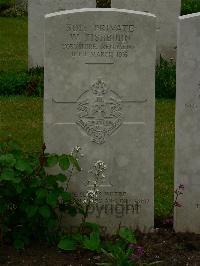 Etaples Military Cemetery - Fishburn, W
