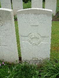 Etaples Military Cemetery - Fitzgerald, Edward
