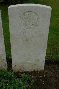 Etaples Military Cemetery - Fitzgerald, Edward Harold