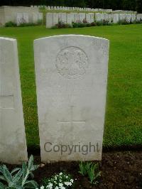 Etaples Military Cemetery - Fleming, William Bennet