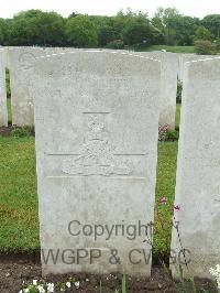 Etaples Military Cemetery - Fletcher, J