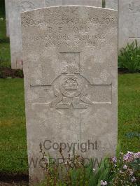 Etaples Military Cemetery - Ford, Bernard Francis