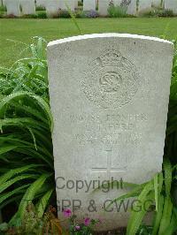 Etaples Military Cemetery - Ford, Edward Thomas