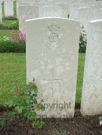 Etaples Military Cemetery - Forster, John Noel
