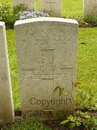 Etaples Military Cemetery - Foskett, C R O