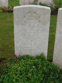 Etaples Military Cemetery - Franklin, W