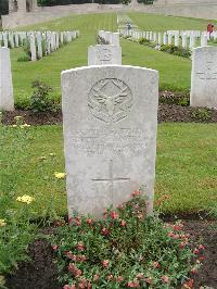 Etaples Military Cemetery - Fraser, Herbert Heron