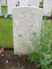 Etaples Military Cemetery - Freeman, Thomas