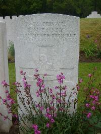 Etaples Military Cemetery - Frisby, Robert Martin