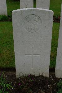 Etaples Military Cemetery - Froggatt, Joseph