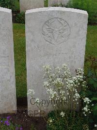 Etaples Military Cemetery - Fullerton, John Duguid