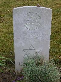 Etaples Military Cemetery - Gadansky, H B