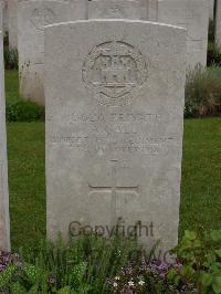 Etaples Military Cemetery - Gale, A