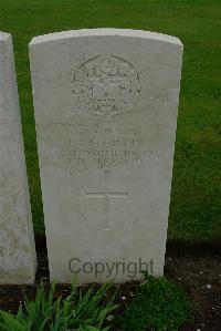 Etaples Military Cemetery - Gallagher, J