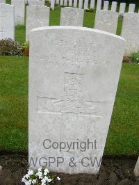 Etaples Military Cemetery - Gamble, A