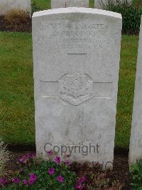 Etaples Military Cemetery - Gardiner, Fred