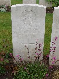 Etaples Military Cemetery - Gardner, Charles Henry