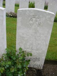 Etaples Military Cemetery - Gardner, G F