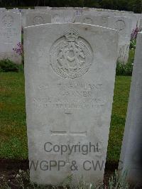 Etaples Military Cemetery - Garner, Charles