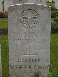 Etaples Military Cemetery - Geddie, J