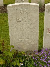 Etaples Military Cemetery - George, William Ernest