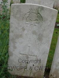 Etaples Military Cemetery - Gerrard, Daniel