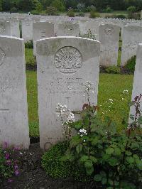 Etaples Military Cemetery - Getting, George Alexander